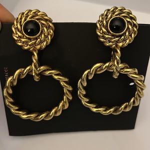 Elegant Gold and Black Twisted Earrings